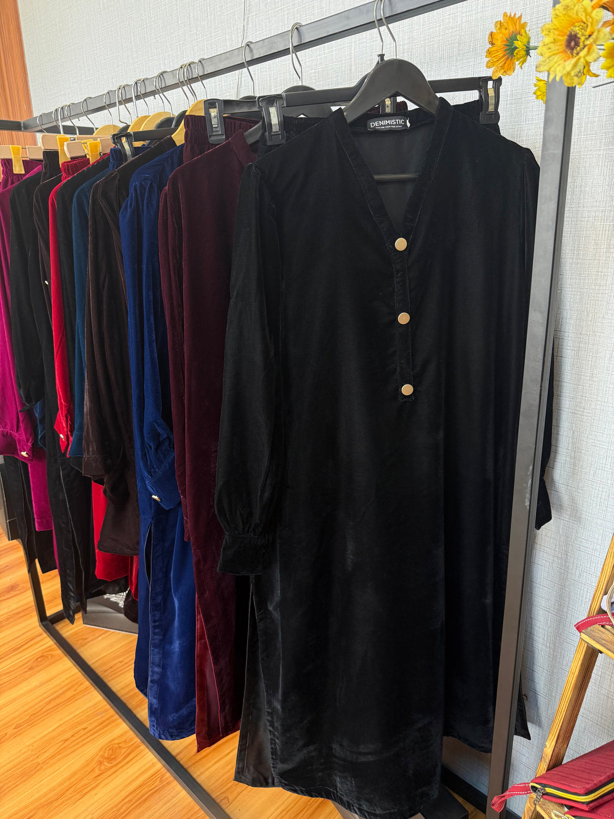 Viora Velvet Set